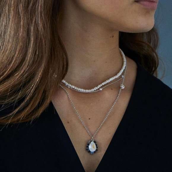 *NEW WITH TAGS* Aurora Necklace, Swarovski Crystal - Picture 1 of 2